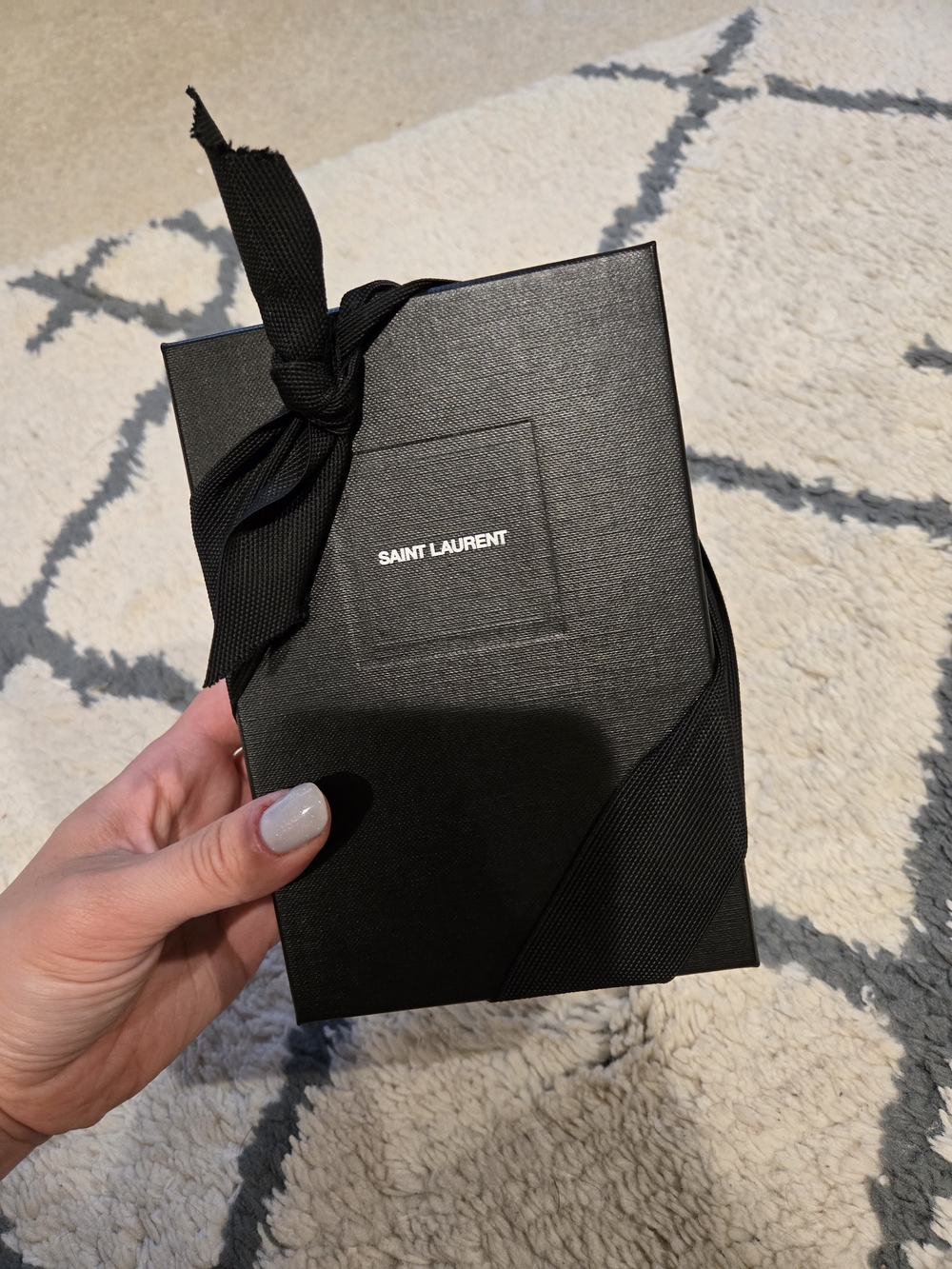 Yves Saint Laurent Black Quilted Leather Wallet - Picture 7 of 7